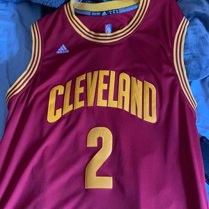 Kyrie Irving finals edition Cavs jersey